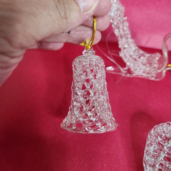 Vintage 4 Spun Glass Christmas Ornament Set. Heart, Sleigh, Stocking, Bell - Picture 6 of 7